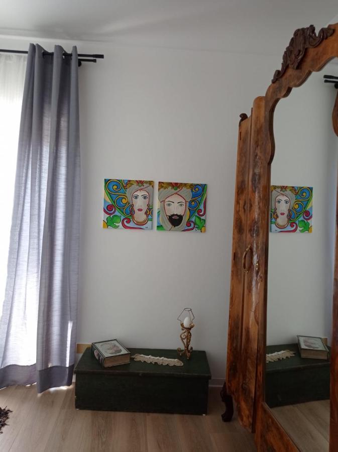 佩特拉利亚索普拉纳Casa Vacanze Borgo Gulini Da Anna别墅 外观 照片